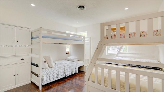 2510 NE 9th Avenue, Pompano Beach, FL 33064