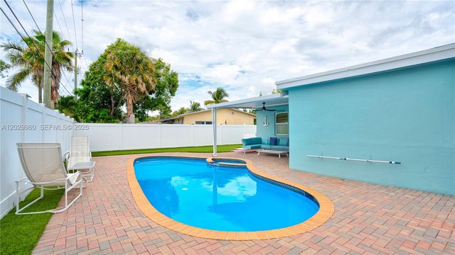 2510 NE 9th Avenue, Pompano Beach, FL 33064
