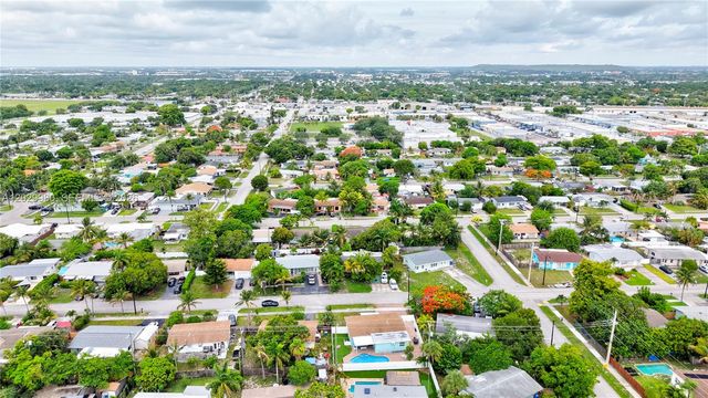 2510 NE 9th Avenue, Pompano Beach, FL 33064