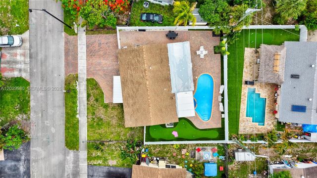 2510 NE 9th Avenue, Pompano Beach, FL 33064