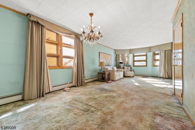 36 6Th St, Harrison Town, NJ 07029