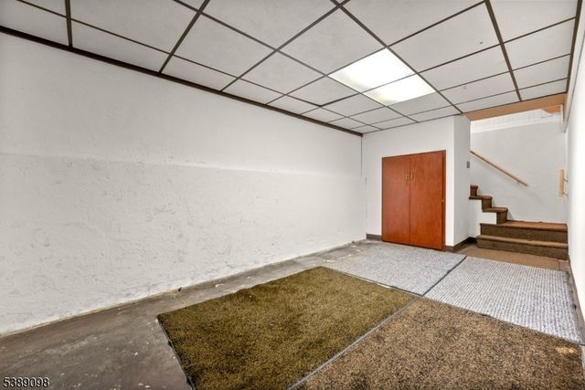 36 6Th St, Harrison Town, NJ 07029