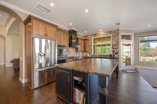 117 Wild Oat Ct, Roseville, CA 95747