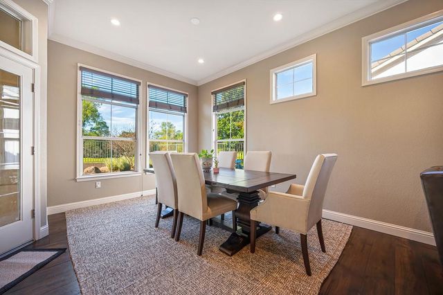 117 Wild Oat Ct, Roseville, CA 95747