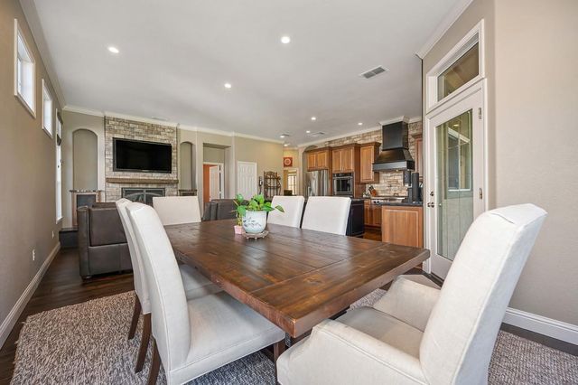 117 Wild Oat Ct, Roseville, CA 95747