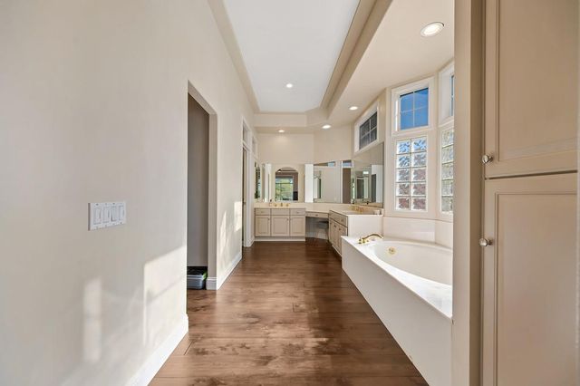 117 Wild Oat Ct, Roseville, CA 95747