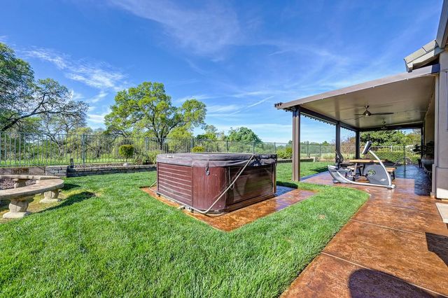 117 Wild Oat Ct, Roseville, CA 95747