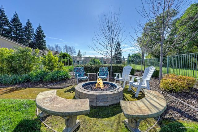 117 Wild Oat Ct, Roseville, CA 95747