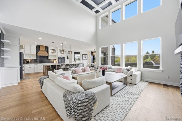 21369 Ballantyne Boulevard, Novi, MI 48167