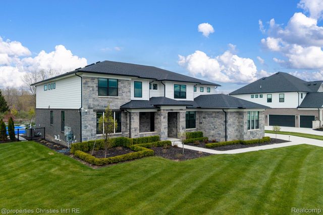 21369 Ballantyne Boulevard, Novi, MI 48167