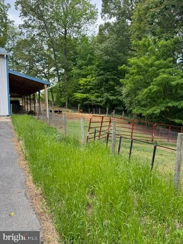 1320 LOTTIE FOWLER RD, Prince Frederick, MD 20678