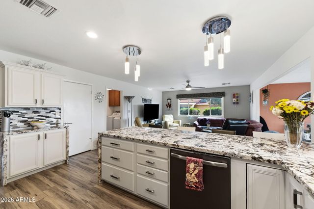 1140 LEISURE WORLD --, Mesa, AZ 85206