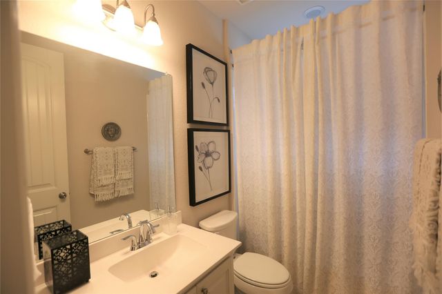 2161 Balcones Drive, Carrollton, TX 75010