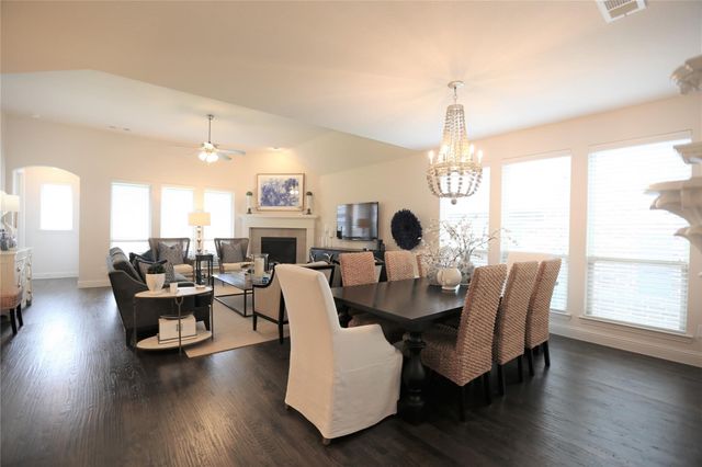 2161 Balcones Drive, Carrollton, TX 75010