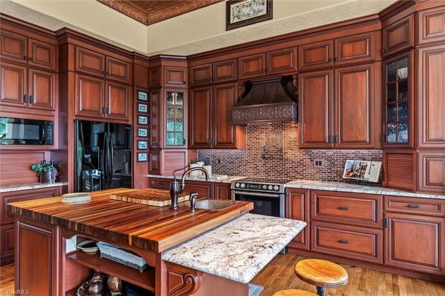 530 Sierra Trace Road, Denton, NC 27239