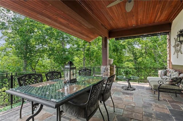 530 Sierra Trace Road, Denton, NC 27239
