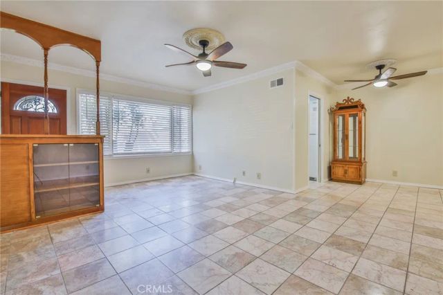 100 Cerritos 7, Long Beach, CA 90802