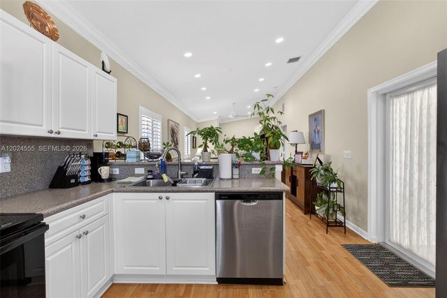 2368 Windjammer Way, West Palm Beach, FL 33411
