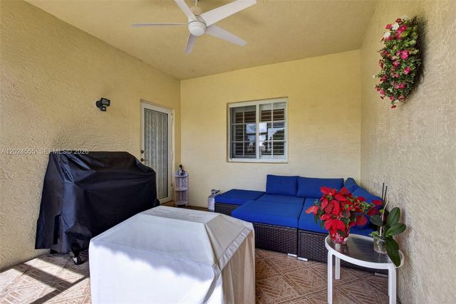 2368 Windjammer Way, West Palm Beach, FL 33411