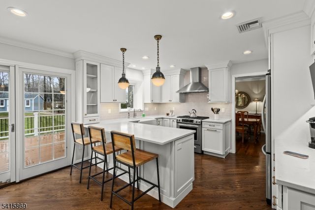 3 Kerry Pl, Mount Olive Twp., NJ 07836