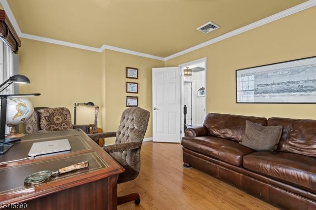 3 Kerry Pl, Mount Olive Twp., NJ 07836