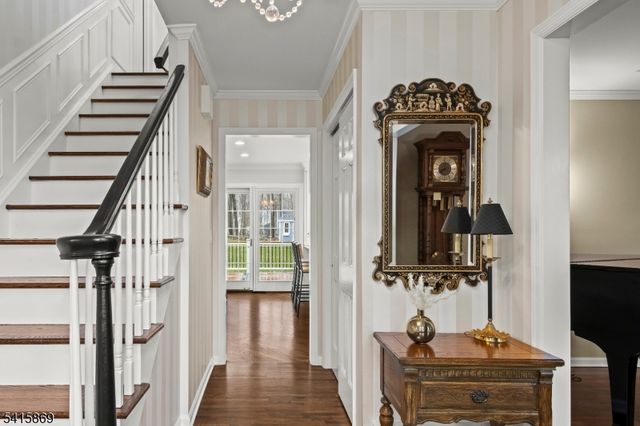 3 Kerry Pl, Mount Olive Twp., NJ 07836