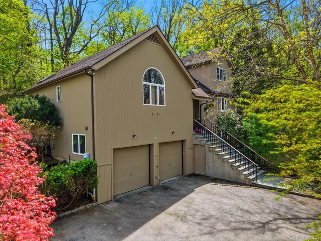 30 Ediths Way, Hastings-on-hudson, NY 10706