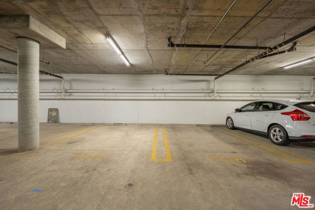 128 N Oak Knoll Avenue 202, Pasadena, CA 91101