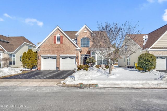 21 Jumping Brook Drive, Lakewood, NJ 08701