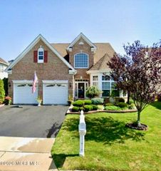21 Jumping Brook Drive, Lakewood, NJ 08701