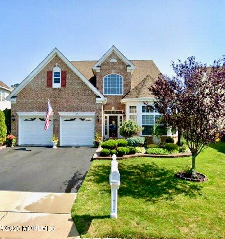 21 Jumping Brook Drive, Lakewood, NJ 08701