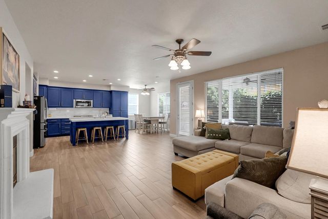 1984 Greenfield, Turlock, CA 95382