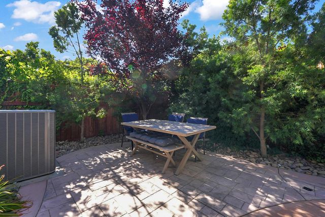 1984 Greenfield, Turlock, CA 95382