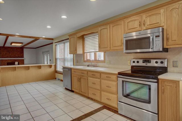 19 OBSIDIAN DRIVE, Chambersburg, PA 17202