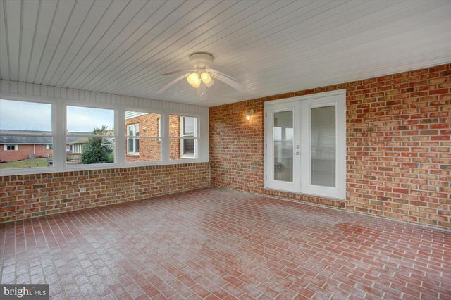 19 OBSIDIAN DRIVE, Chambersburg, PA 17202