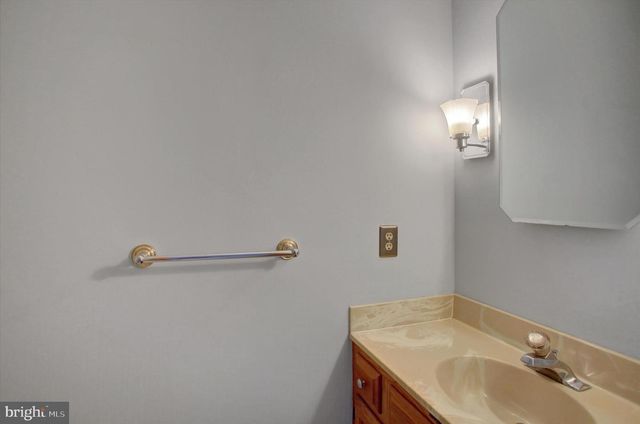 19 OBSIDIAN DRIVE, Chambersburg, PA 17202