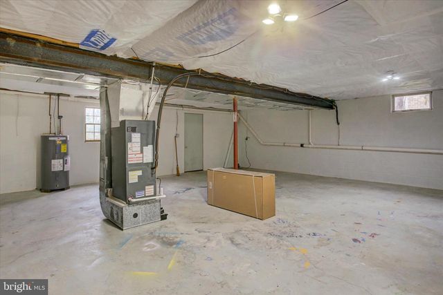 19 OBSIDIAN DRIVE, Chambersburg, PA 17202