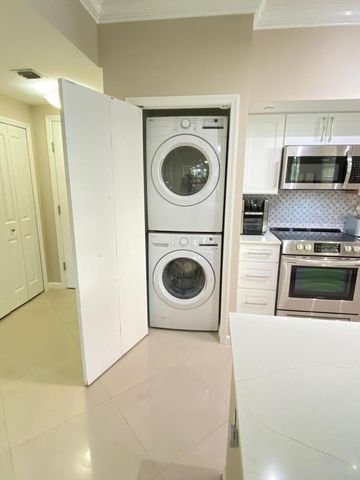 225 NE 1st Street 202, Delray Beach, FL 33444