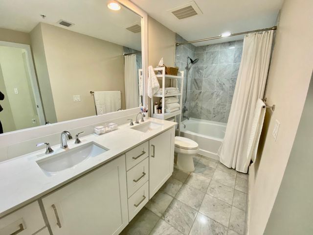 225 NE 1st Street 202, Delray Beach, FL 33444