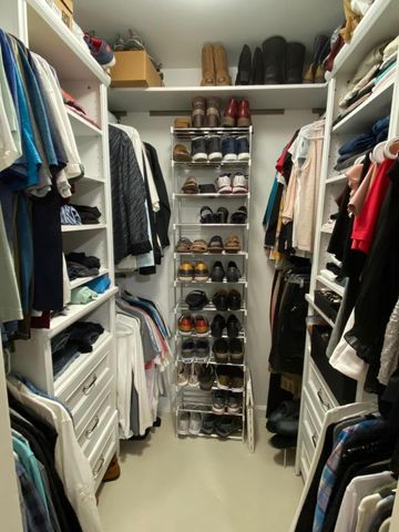 225 NE 1st Street 202, Delray Beach, FL 33444