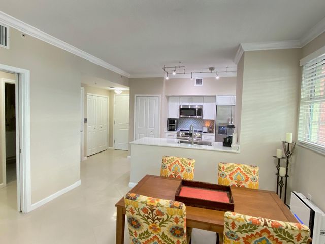 225 NE 1st Street 202, Delray Beach, FL 33444