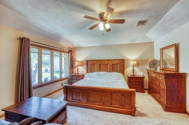 609 Hi Stirrup, Horseshoe Bay, TX 78657