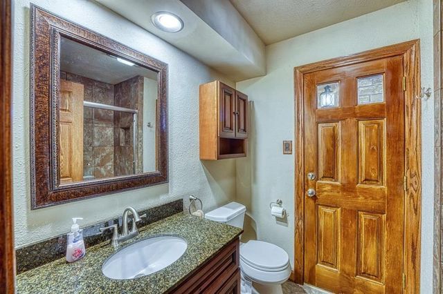 609 Hi Stirrup, Horseshoe Bay, TX 78657