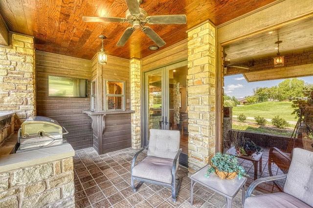 609 Hi Stirrup, Horseshoe Bay, TX 78657