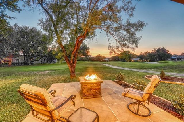 609 Hi Stirrup, Horseshoe Bay, TX 78657