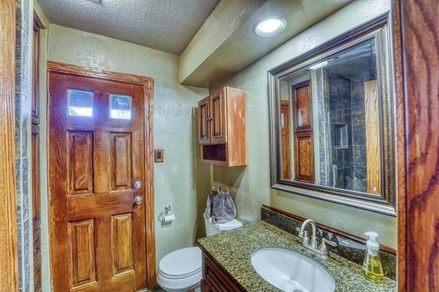 609 Hi Stirrup, Horseshoe Bay, TX 78657