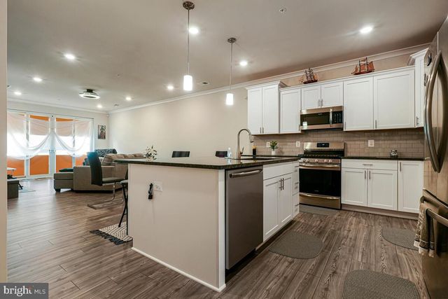 10618 MOUNT RAINIER PL, White Plains, MD 20695