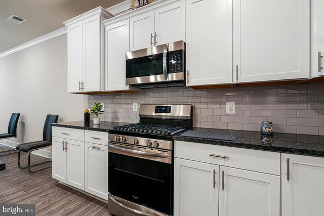 10618 MOUNT RAINIER PL, White Plains, MD 20695