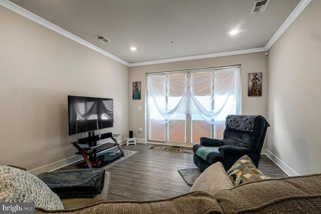 10618 MOUNT RAINIER PL, White Plains, MD 20695