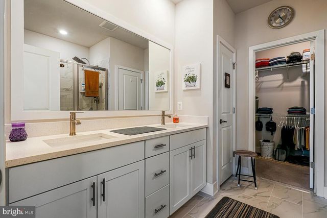 10618 MOUNT RAINIER PL, White Plains, MD 20695